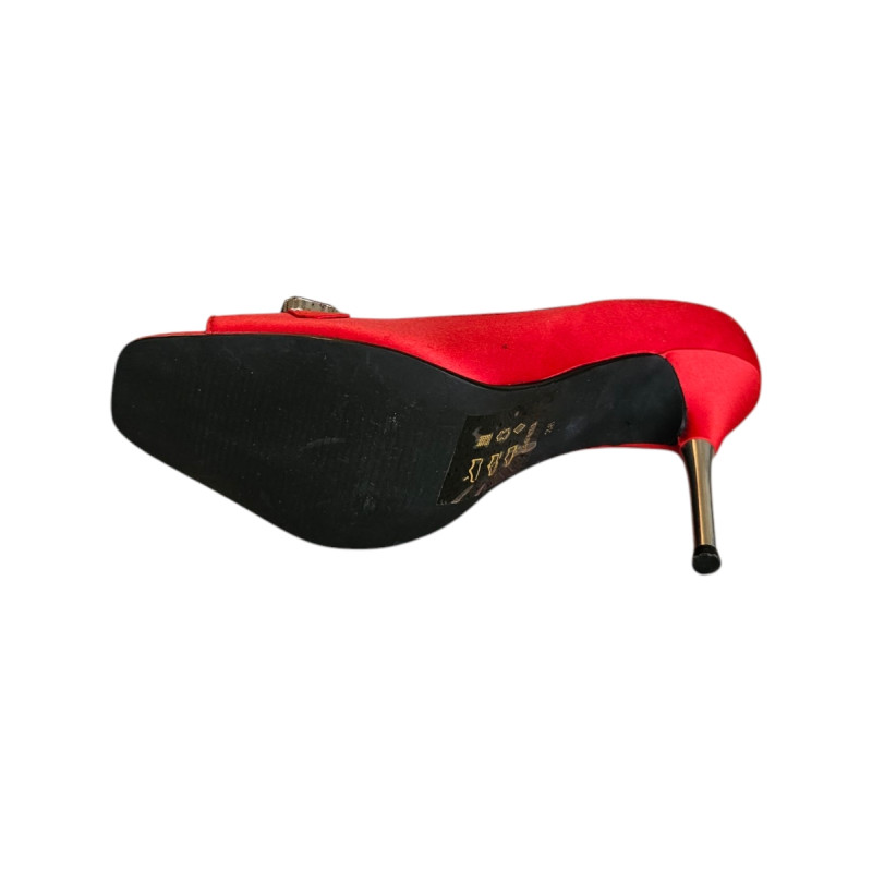 Sandale dama rosii din satin,toc subțire 9cm - Apart, mărimea 36 Sandale dama rosii din satin,toc subțire 9cm - Apart, mărimea 36